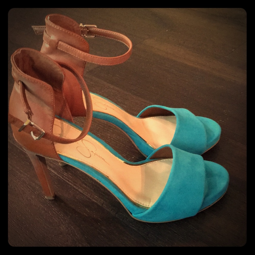 Jessica Simpson size 8 heels